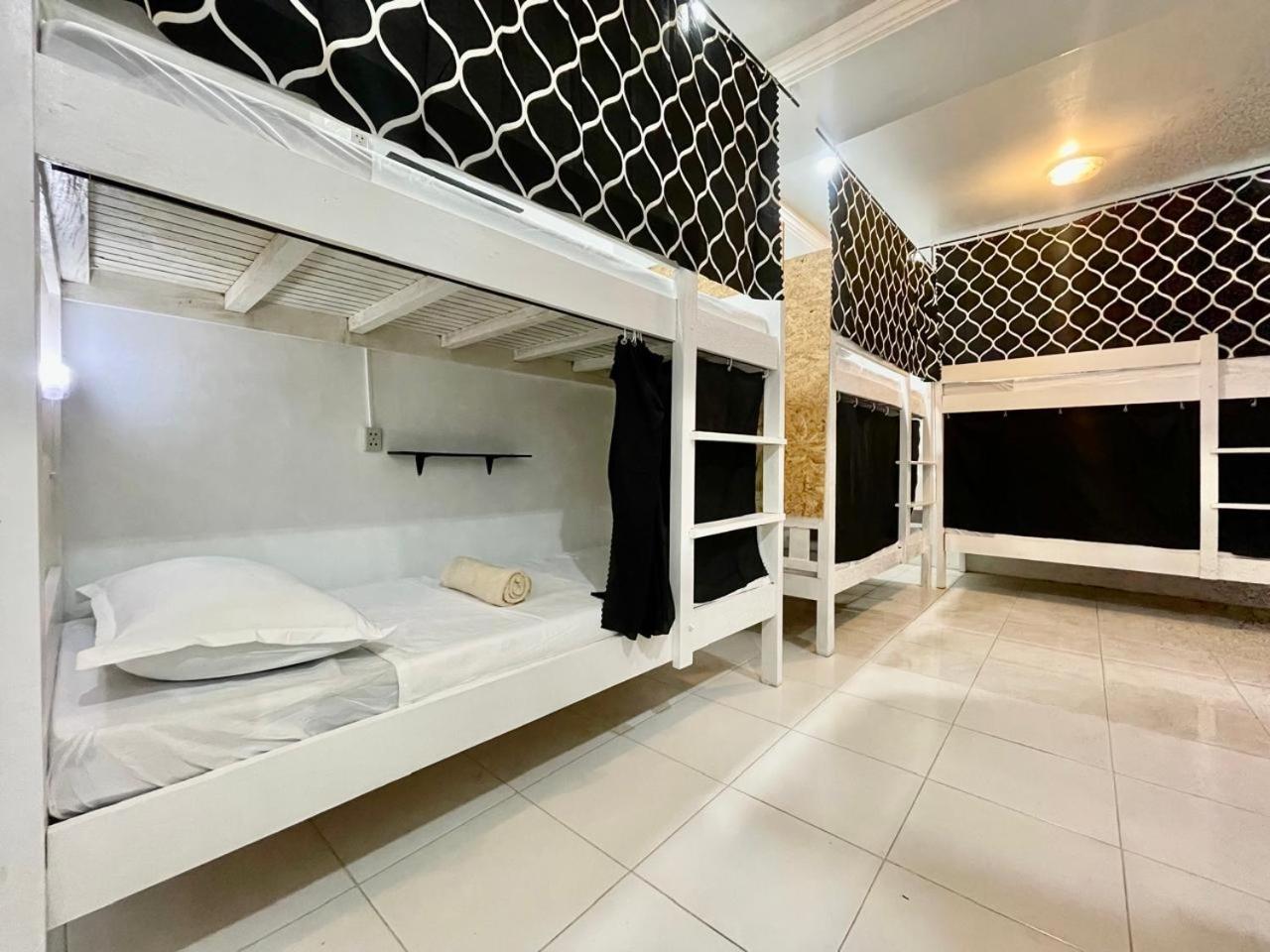 Trail Inn بويرتو برينسيسا المظهر الخارجي الصورة